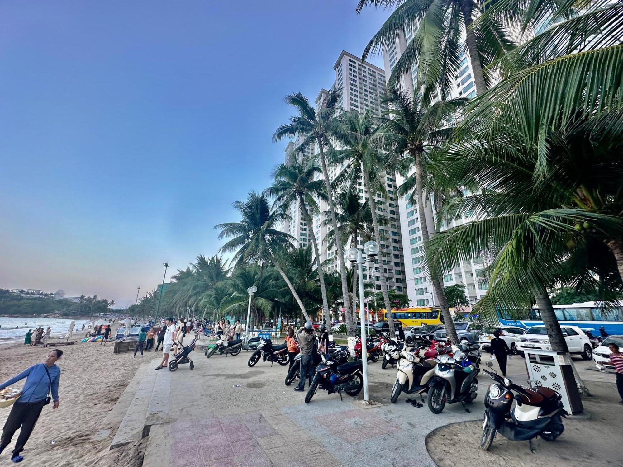 Апартаменты Seaview Нячанг Экстерьер фото